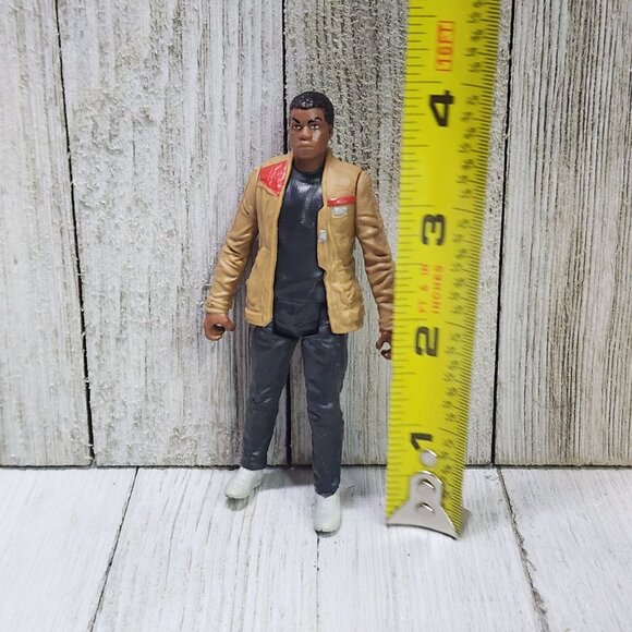 Star Wars Finn Jakku Action Figure The Force Awakens 4'' Hasbro - Picture 5 of 5